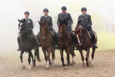 cee-strand-zingende-escorteurs-1e-pel